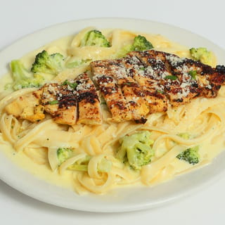 Fettuccine Alfredo with Chicken & Broccoli